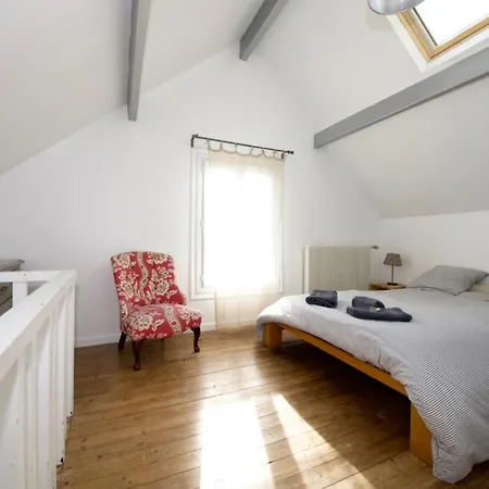 Eco Maison Entiere Avec Terrasse Dans Jardin Potager Piscine Parking Holiday home Rouen