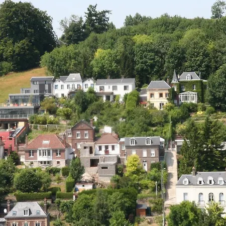 Prázdninový dům Eco Maison Entiere Avec Terrasse Dans Jardin Potager Piscine Parking Rouen
