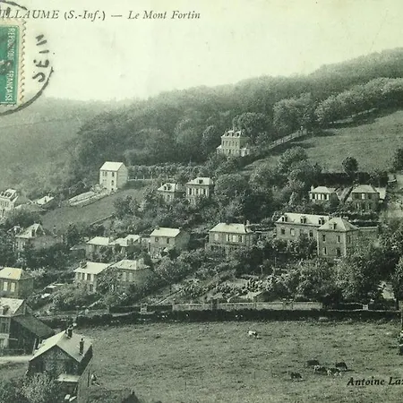 Eco Maison Entiere Avec Terrasse Dans Jardin Potager Piscine Parking Holiday home