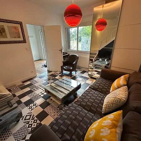 Eco Maison Entiere Avec Terrasse Dans Jardin Potager Piscine Parking Prázdninový dům Rouen