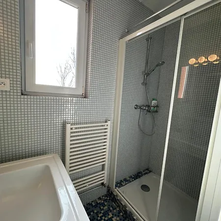 Eco Maison Entiere Avec Terrasse Dans Jardin Potager Piscine Parking Rouen