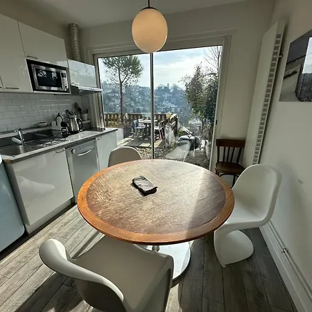 Holiday home Eco Maison Entiere Avec Terrasse Dans Jardin Potager Piscine Parking