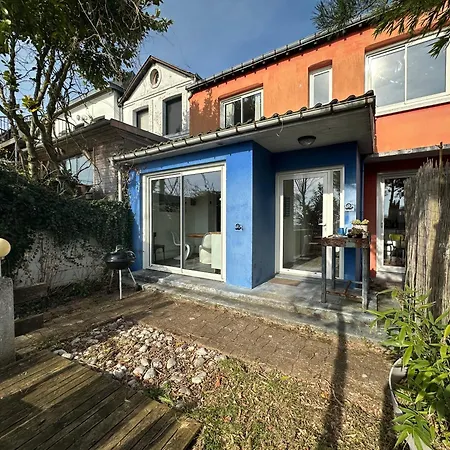 Eco Maison Entiere Avec Terrasse Dans Jardin Potager Piscine Parking Rouen
