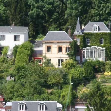 Dom wakacyjny Eco Maison Entiere Avec Terrasse Dans Jardin Potager Piscine Parking Rouen