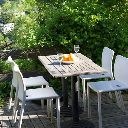 Eco Maison Entiere Avec Terrasse Dans Jardin Potager Piscine Parking *