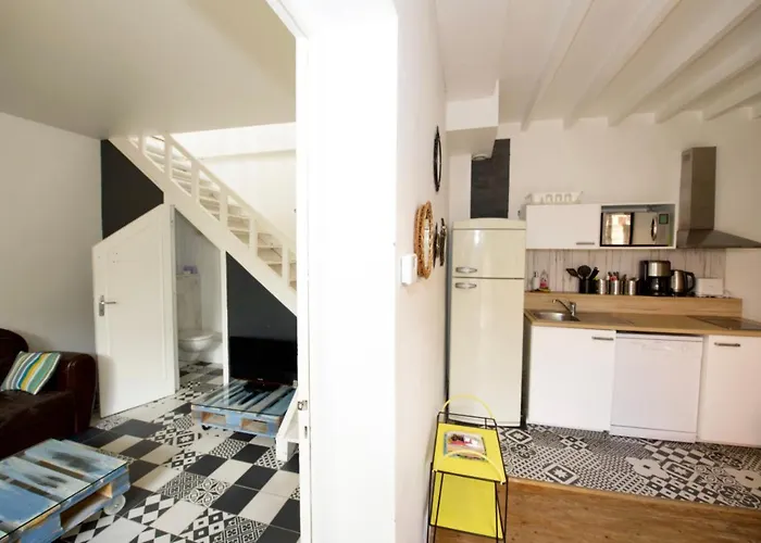 Eco Maison Entiere Avec Terrasse Dans Jardin Potager Piscine Parking 度假居 鲁昂