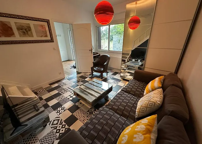 Eco Maison Entiere Avec Terrasse Dans Jardin Potager Piscine Parking 度假居 鲁昂