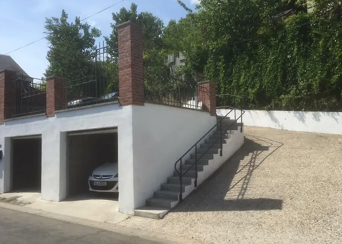 Eco Maison Entiere Avec Terrasse Dans Jardin Potager Piscine Parking 度假居 *
